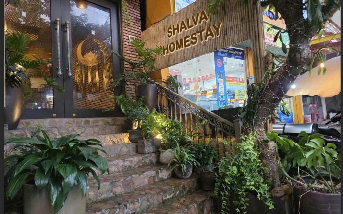 Shalva Homestay CatBa