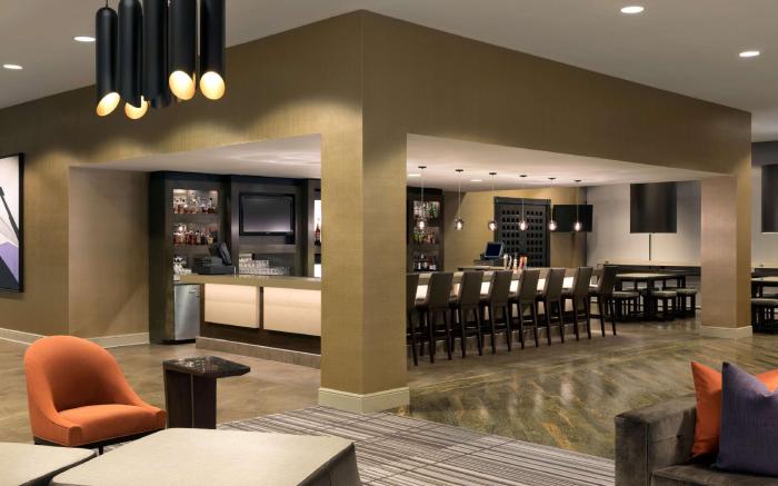 DoubleTree by Hilton Dallas-Campbell Centre