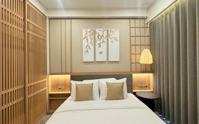 Hikari Studio Apartment by Kinasih Suites