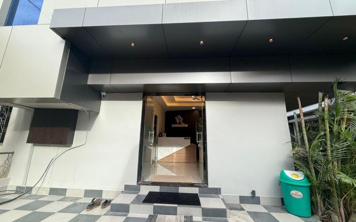 Hotel Visawa Residency