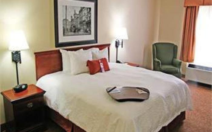 Hampton Inn & Suites Memphis East Germantown area