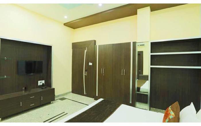 Hotel Raj Garden Pushkar 