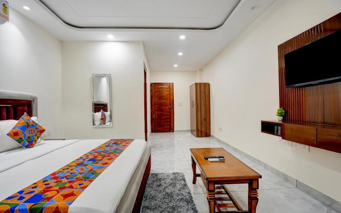 FabHotel The Royal Kishan Complex