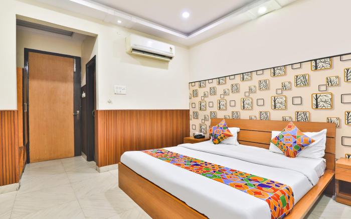 FabHotel Regal Inn Indira Nagar