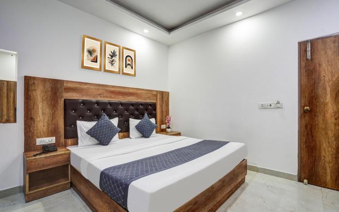 FabHotel Sun Plaza - Near Delhi Airport
