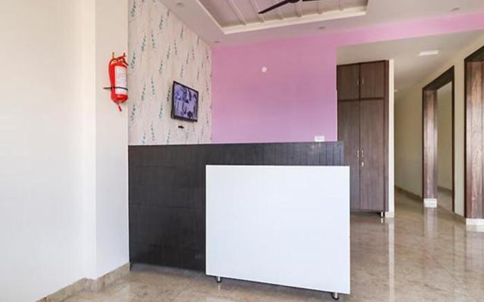 FabHotel Red Ark Inn