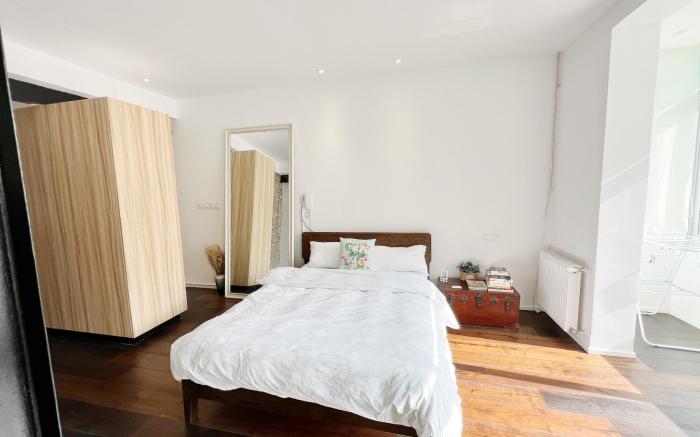 A guesthouse halfway up the WUSHAN mountain