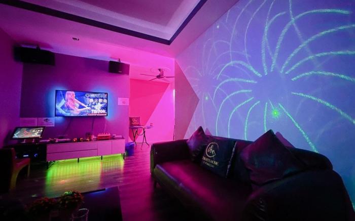 A01 Taman Daya Near Austin Family KTV Party 15pax