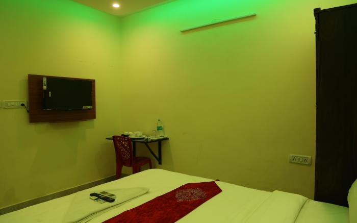 Hotel Onyx Residency Nagavara