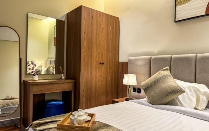 Smart Access Studio in Al Narjis - 65 TV