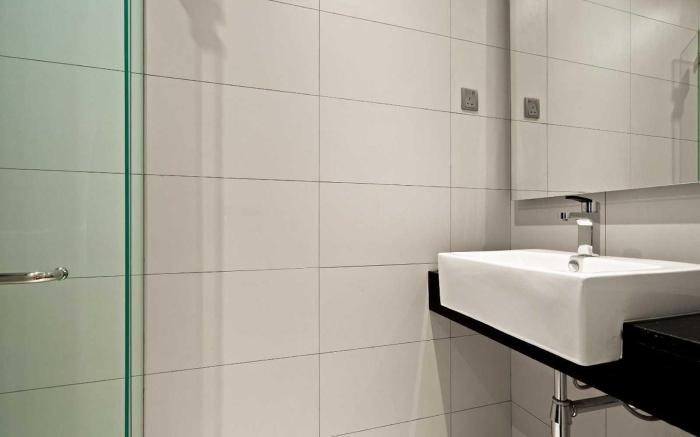 Leo Guesthouse @ Anggun Residence Suite