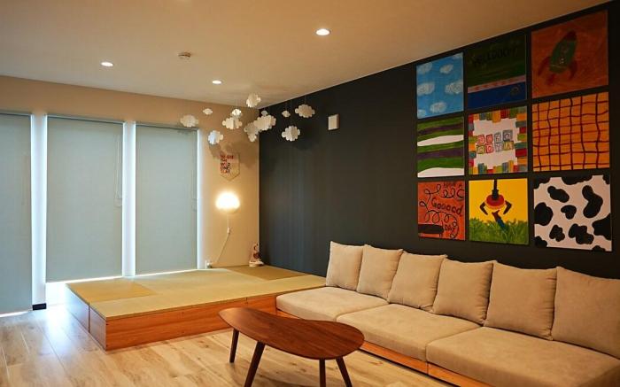 Brand new luxury villa / Nekogoya Shindohigashi