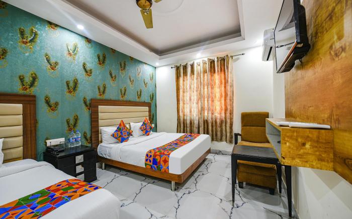 FabHotel Shanti Stay