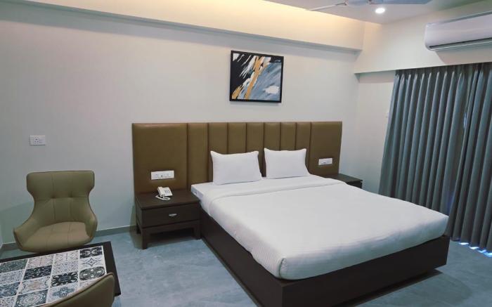 Hotel The Golden Oaks, Kolhapur