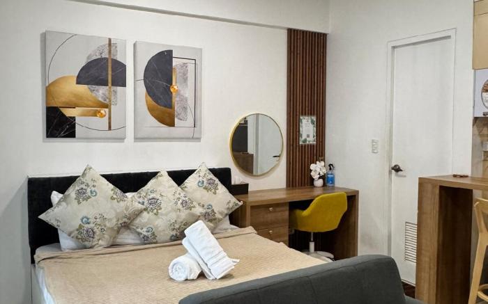 Condo in Pasay / One Palm Tree Villas