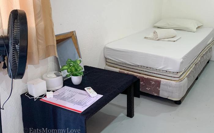 LaUd Lounge Annex (Hostel)