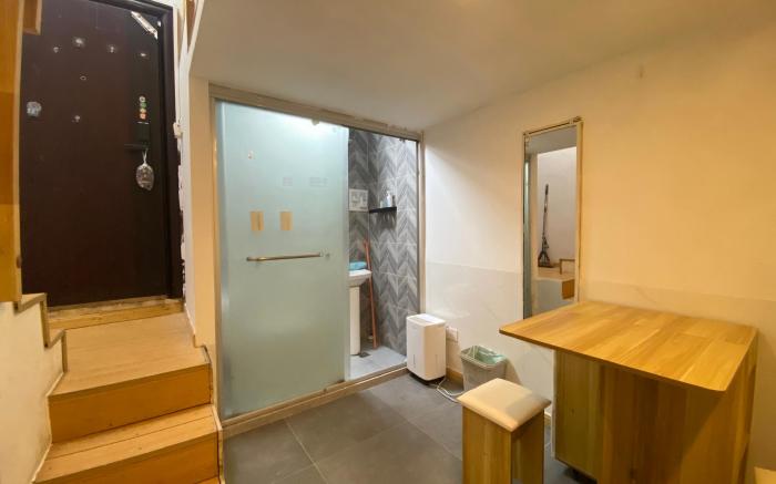 {颡道}兆丰别墅/长宁区/外滩/东方明珠/陆家嘴/豫园/人民广场/南京路步行街/独享一居室