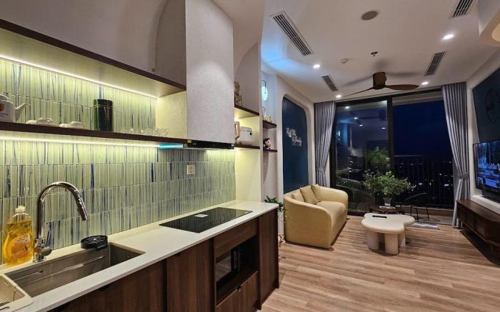 Apt 2BR FreeSauna, RedRiver view, Landmark Ecopark