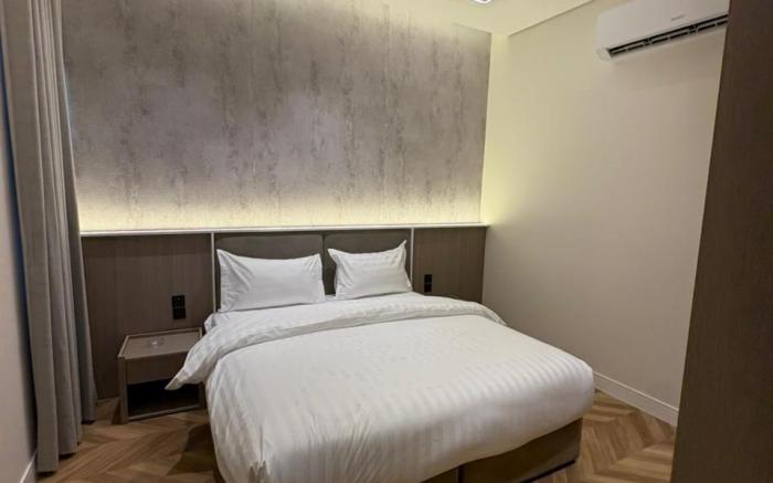 فندق نخبة العارض