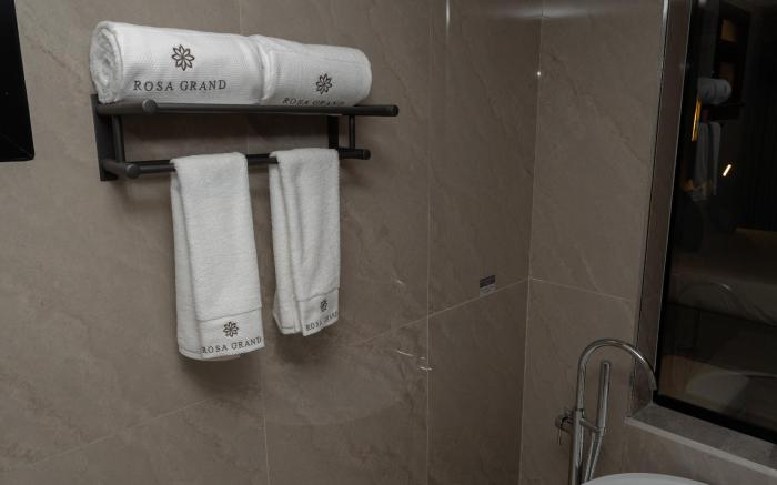 Rosa Grand Hotel Granada