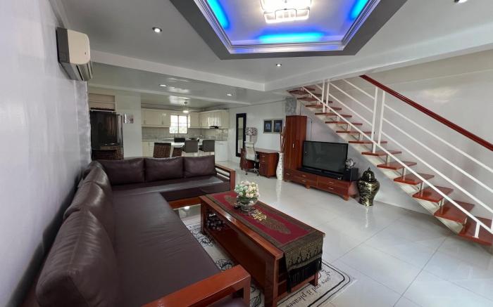 Modern Big 2BR Kandi Condo near Walking Street