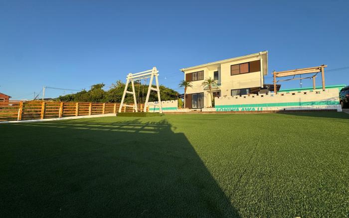 Aoniwa -碧庭- AWAJI｜海・空・ブランコ。