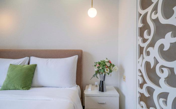 Tyms Stylish 1BR APT Xujiahui Jiahui International