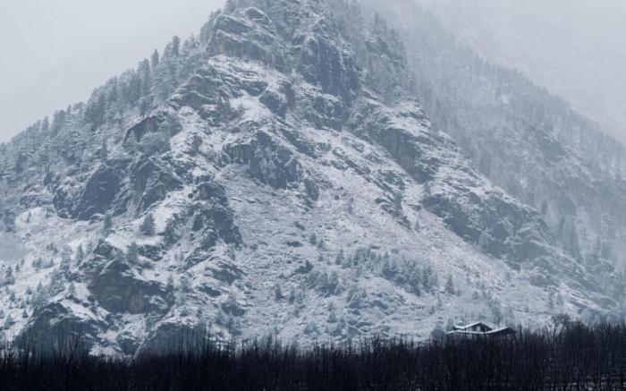 Fireplace Suite at Warehouse Suites & Loft
