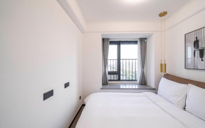 Tyms Deluxe 3BR 2BA APT Hongqiao Jianfa Jingyuan