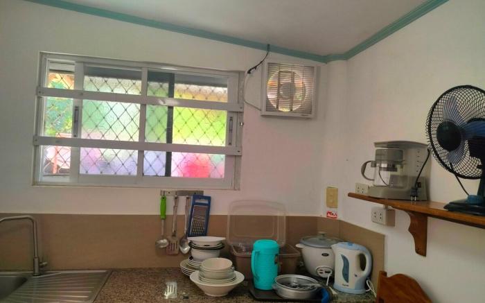 Fewstepstobeach;hot/Cshower;privatekitchen;terrace