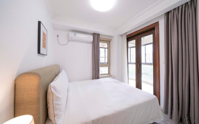 Tyms Stylish 1BR APT Gubei International Garden