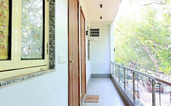FlexiBay-Girls Hostel North Delhi