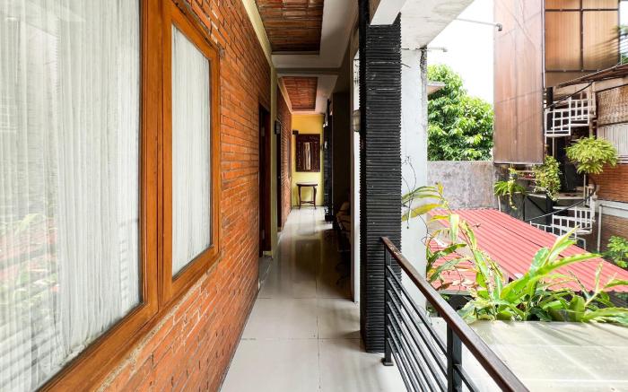 Huiz de Rico Guesthouse Syariah near Ambarrukmo Area