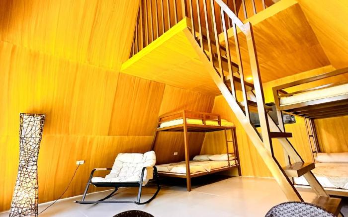 Orhé Private Villa with Pool and Jacuzzi in Bataan