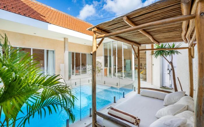 Villa Sacral 3BR Designer Villa with Pool & Gazebo