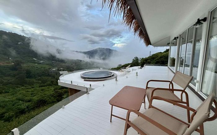 Kawin Mountain Villa