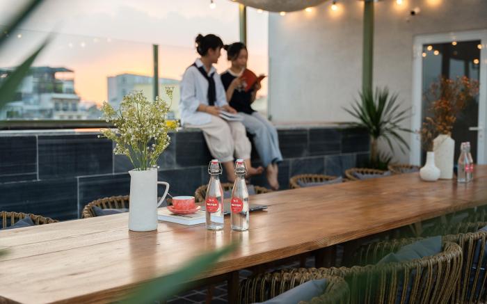 Forest Being Building-Rooftop Pool-Hanoi Center