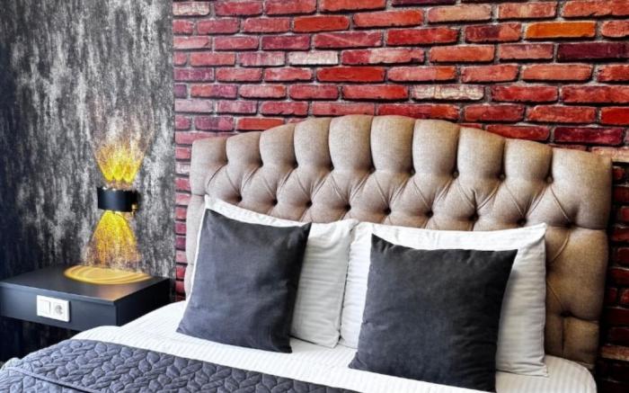 Light-Filled Studio for a Peaceful Maltepe Stay