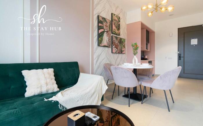 Paxtonz Modern 2 BDR_Damansara PJ_with Pool 2311