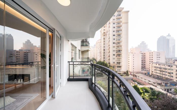 JC ZFC located in Nanjing Road close to The Bund