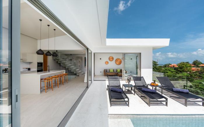 Top View Villa Bophut – 4BR Sea View Pool Retreat