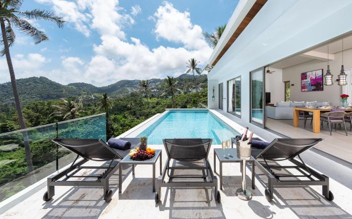 Top View Villa Bophut – 4BR Sea View Pool Retreat