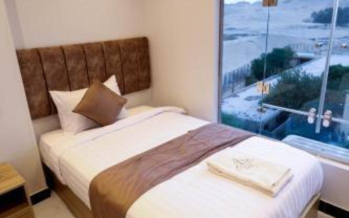 Casablanca pyramids inn