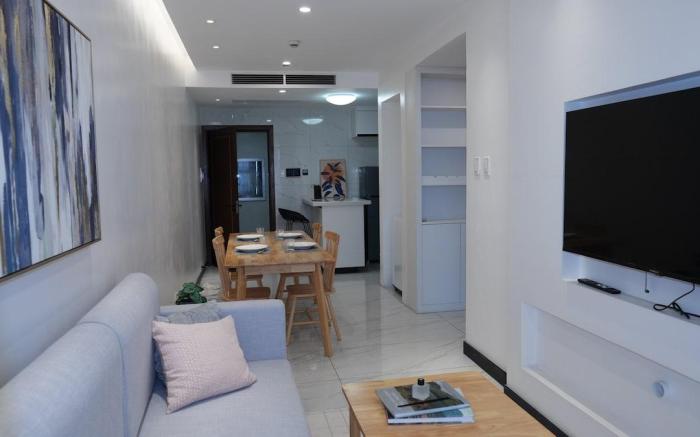 Cozy 1BR with Infinity Pool & Gym