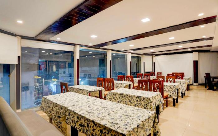 Townhouse Oak Dehradun Parade Ground