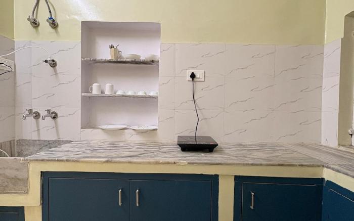 The Suite – Urban Luxe Escape