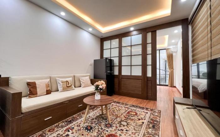 NINE HOUSING 49 Linh Lang