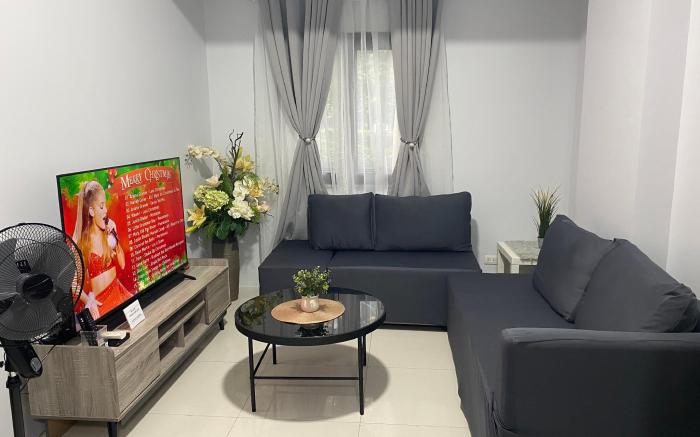 81 Newport Boulevard C3-2L Cozy Home