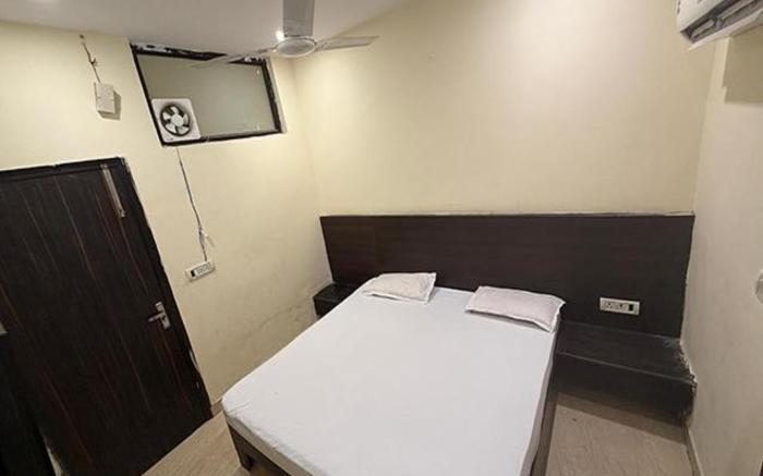 FabHotel DSG Residency