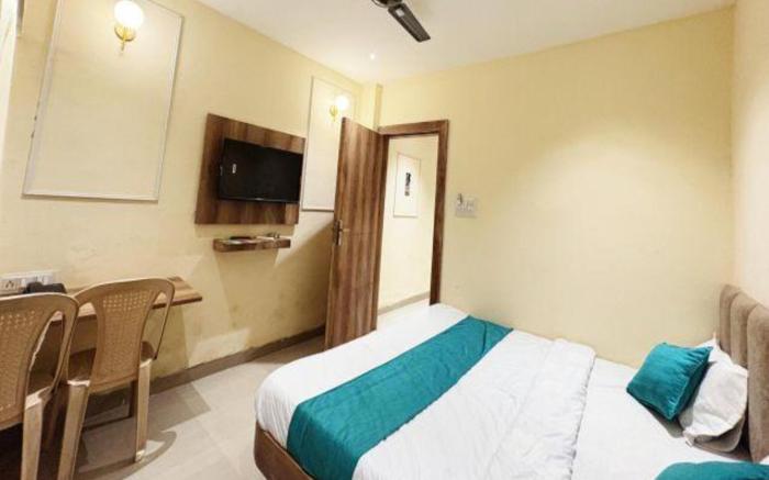 FabHotel Shri Shubh Palace